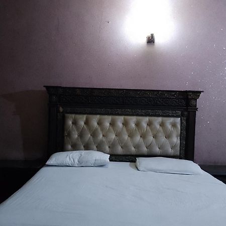 Moon Soon Hotel Lahore Eksteriør billede