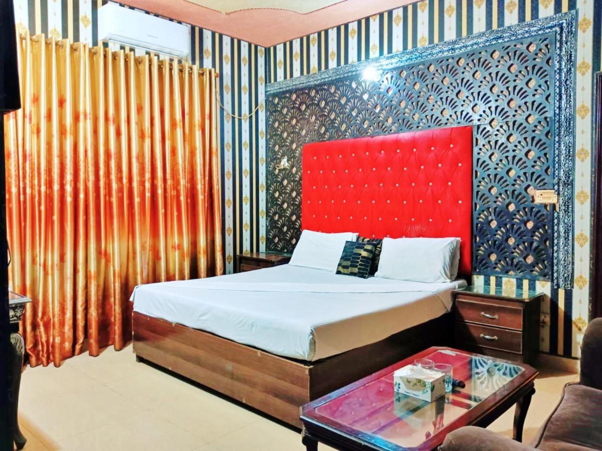 Moon Soon Hotel Lahore Eksteriør billede